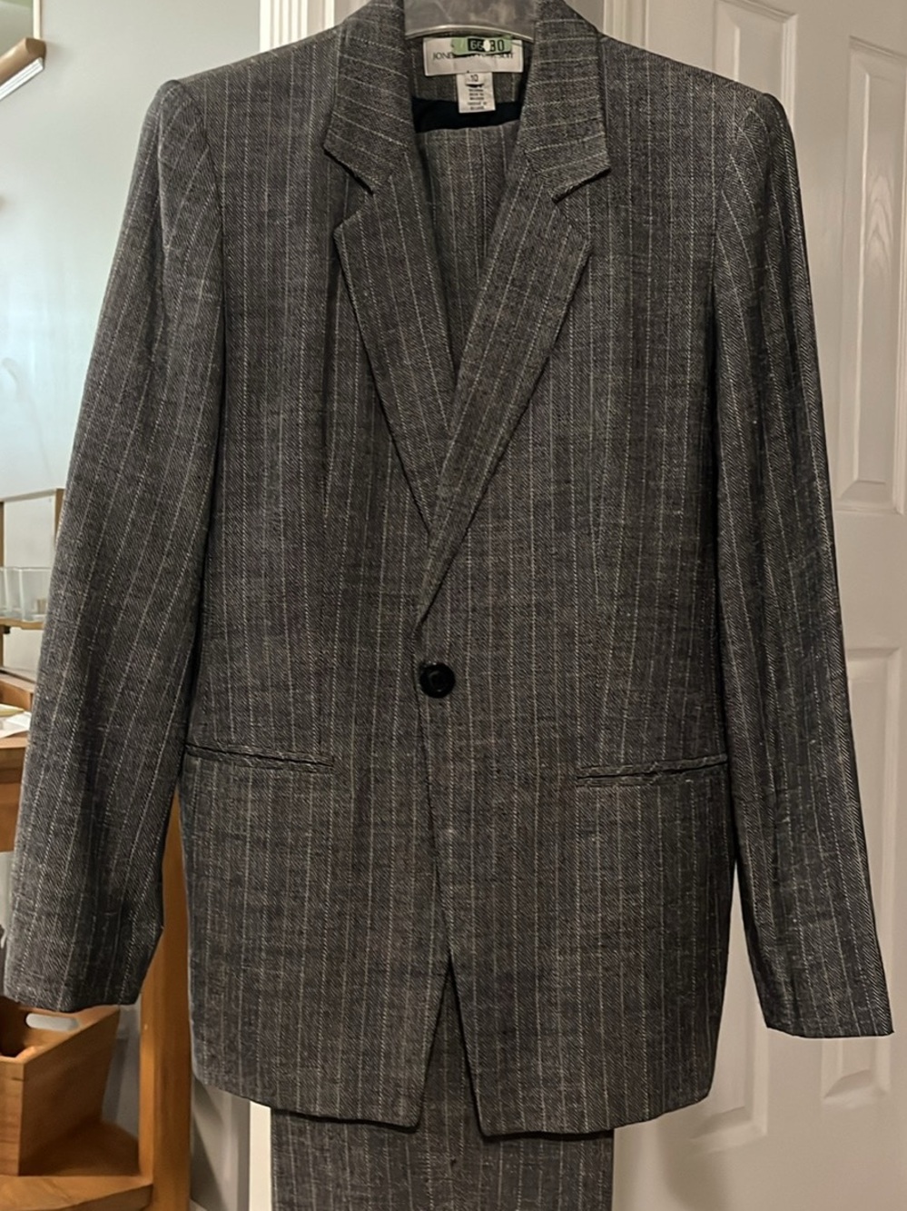 Jones New York Gray Pinstripe Single-Button Blazer